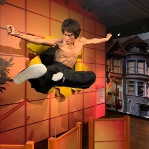 Meet your Posher, Christian